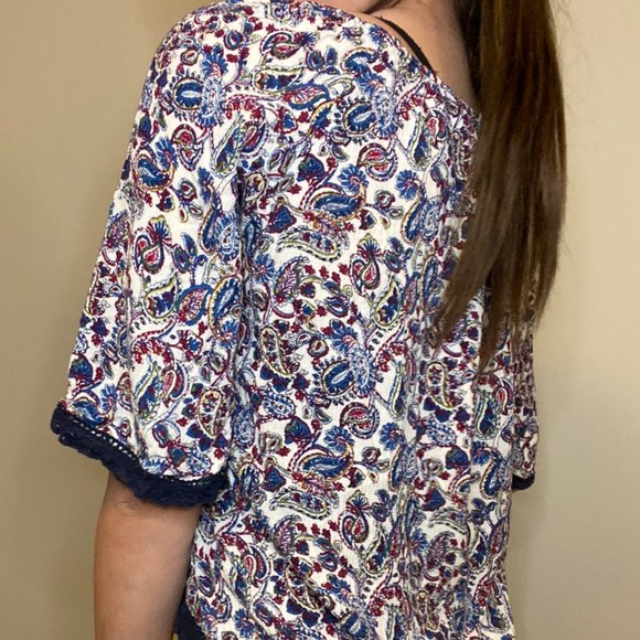 Colorful Blouse - Picture 3 of 4